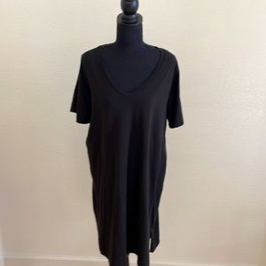 Universal Standard black Helen V-Neck Liquid Jersey T-shirt Dress SIZE SMALL